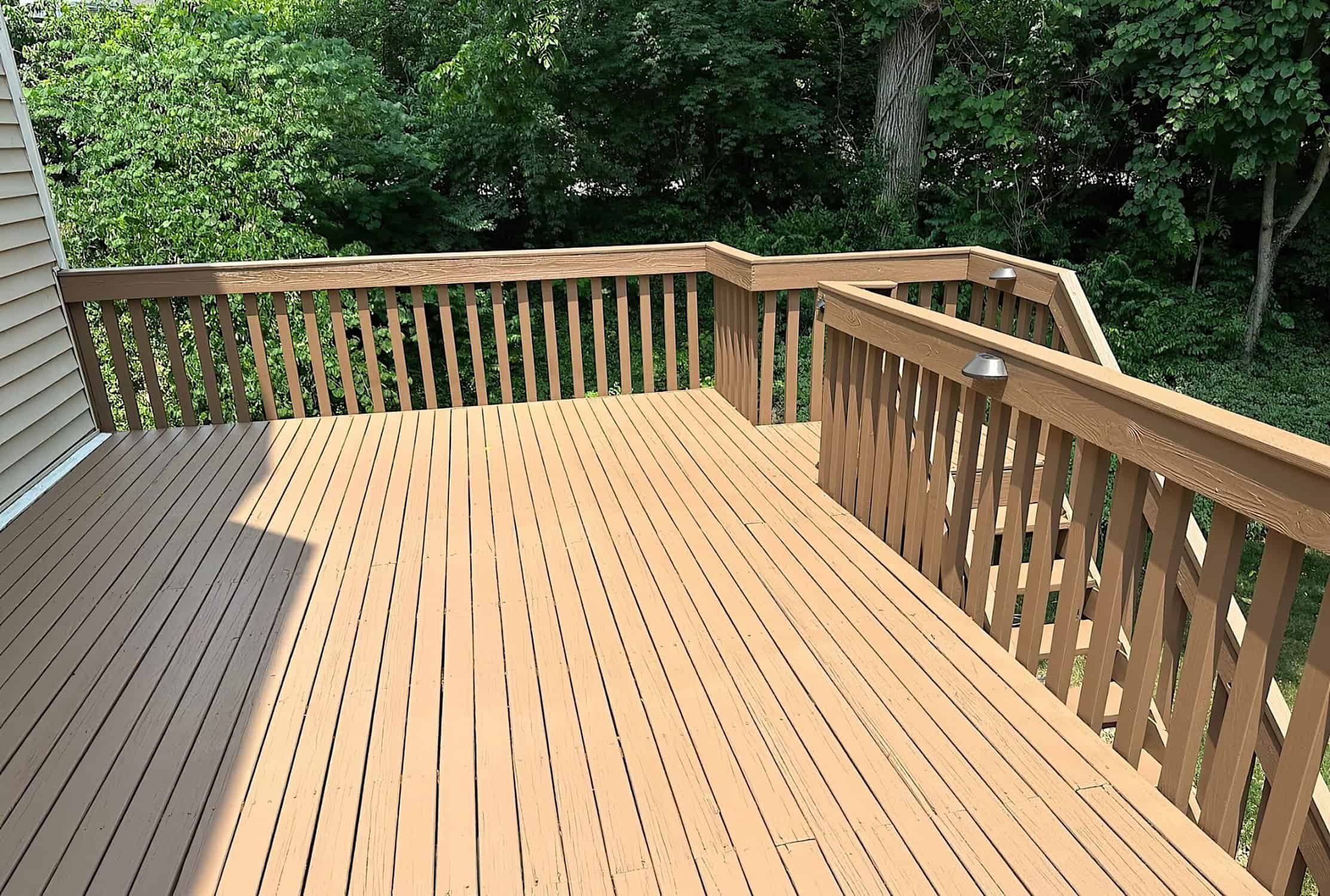 deck and fence painting